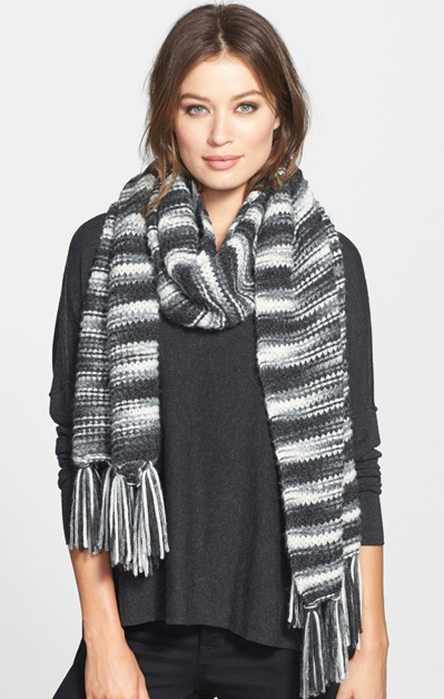5 Luxurious And Affordable Fall Scarves